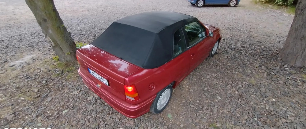 Opel Kadett cena 29000 przebieg: 132100, rok produkcji 1990 z Rumia małe 277